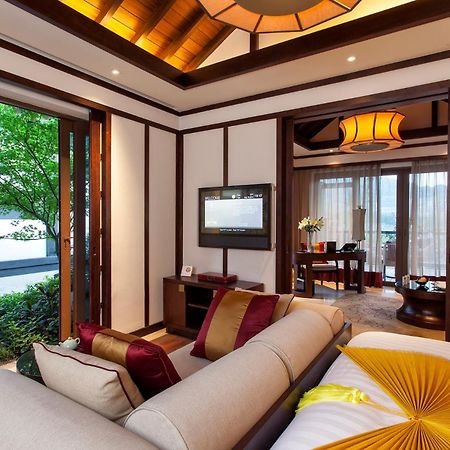 Banyan Tree Chongqing Beibei Hotell Exteriör bild